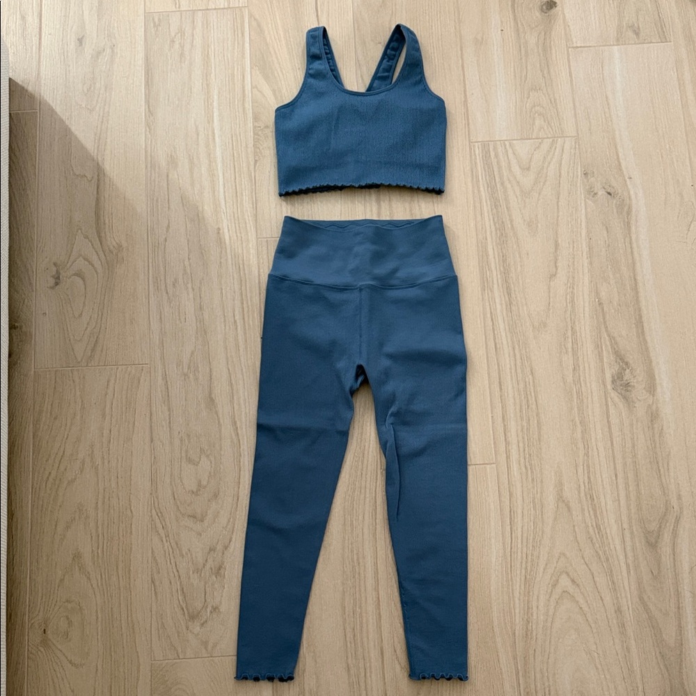 Spiritual Gangster Slate Blue High-Waist Leggings & Crop Tank Set